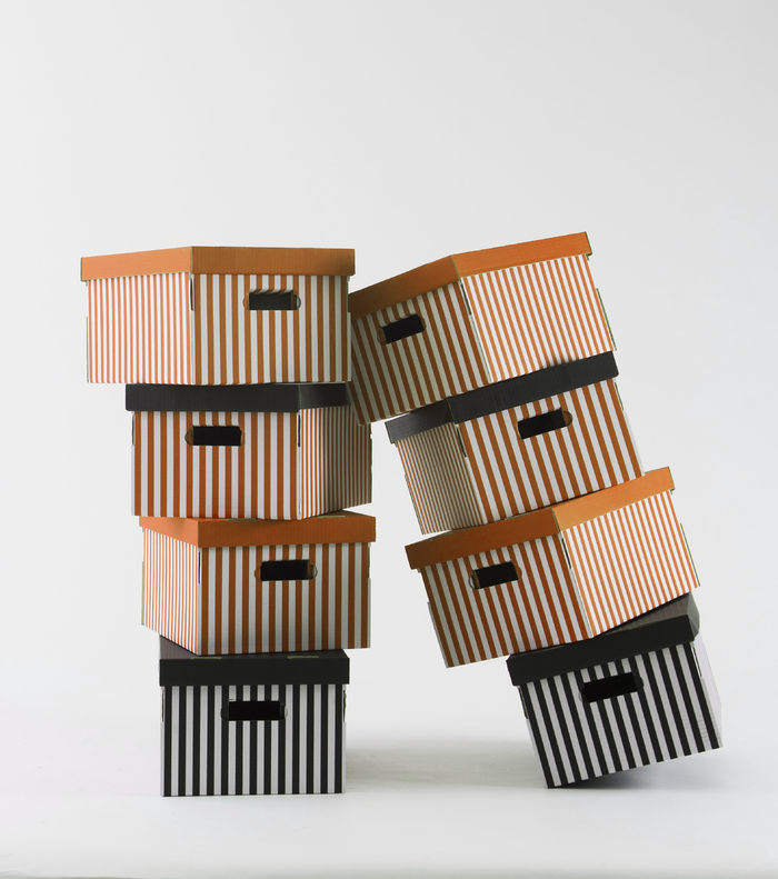 Set van 2 Gestreepte Kartonnen Bewaardozen - Oranje/Wit 3 Compactor