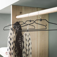 Set van 3 Antislip Gebogen Hangers 'Sticky'